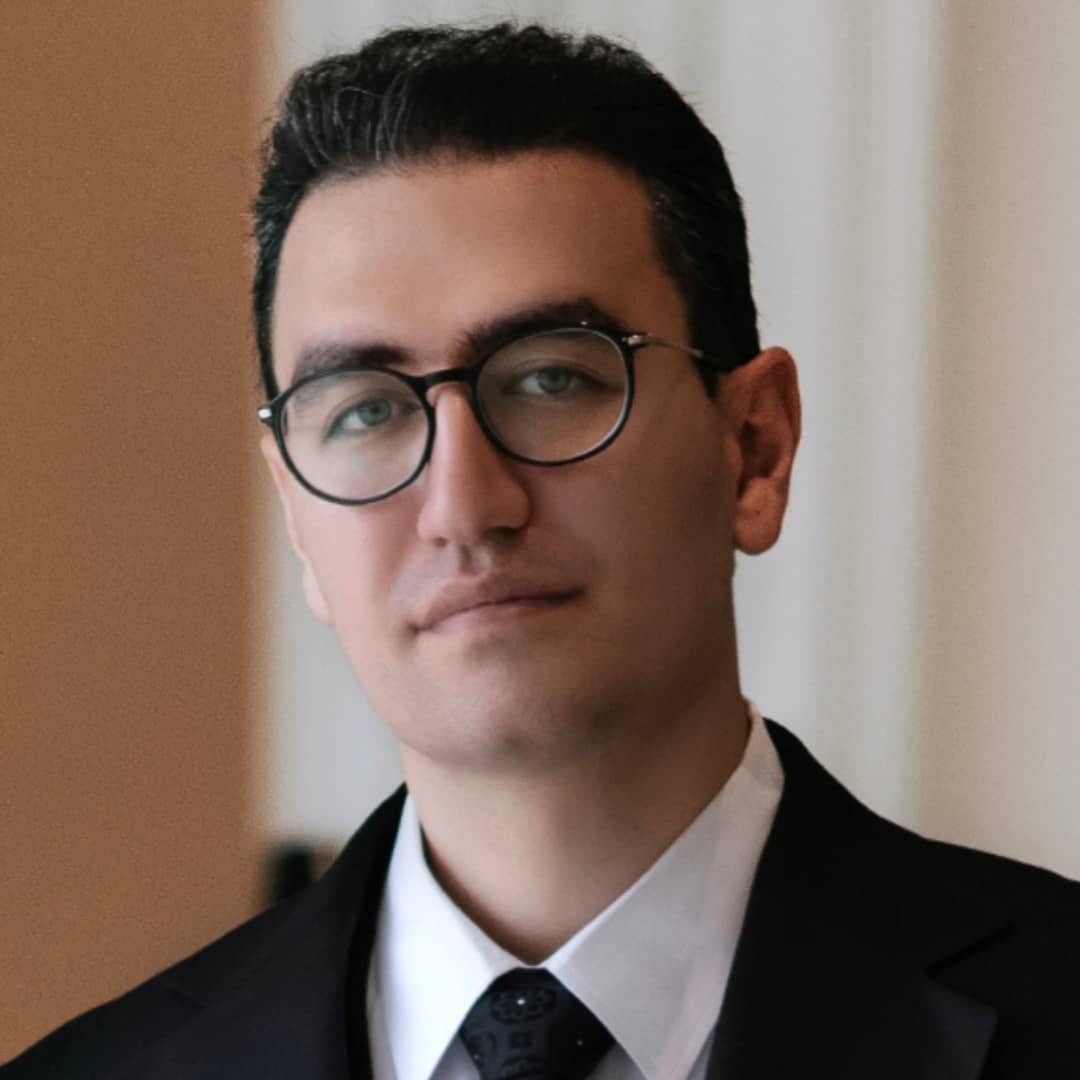 بهزاد ملک پور